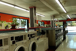 Wash ‘n Dry Launderland