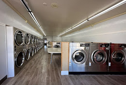 Edgewater Laundromat