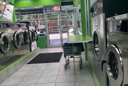 Miss Bubble Laundromat