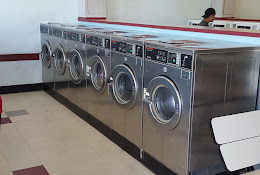 Sudz Laundromat