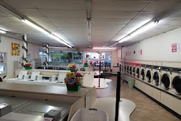 EZ Wash Laundromat