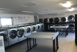 Lili’s Laundromat