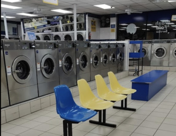 Clean City Laundromat