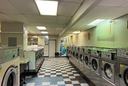 Mini Mall Laundromat