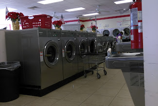 Coin Laundry San Juan