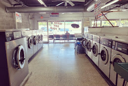 Wash N Go Laundromat
