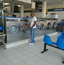 Washing Well coin laundry