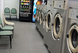 Lee’s Coin Laundry