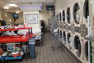 Coin Laundry Deerfield ”Deerfield LaundryMax”